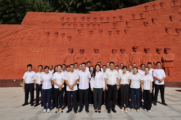 光影銘記歷史，初心映照未來——六安公司黨總支開展主題黨日活動(dòng)